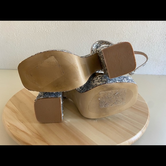 Shelly's London Dena Sequin Platform Pumps Heels - Picture 10 of 13
